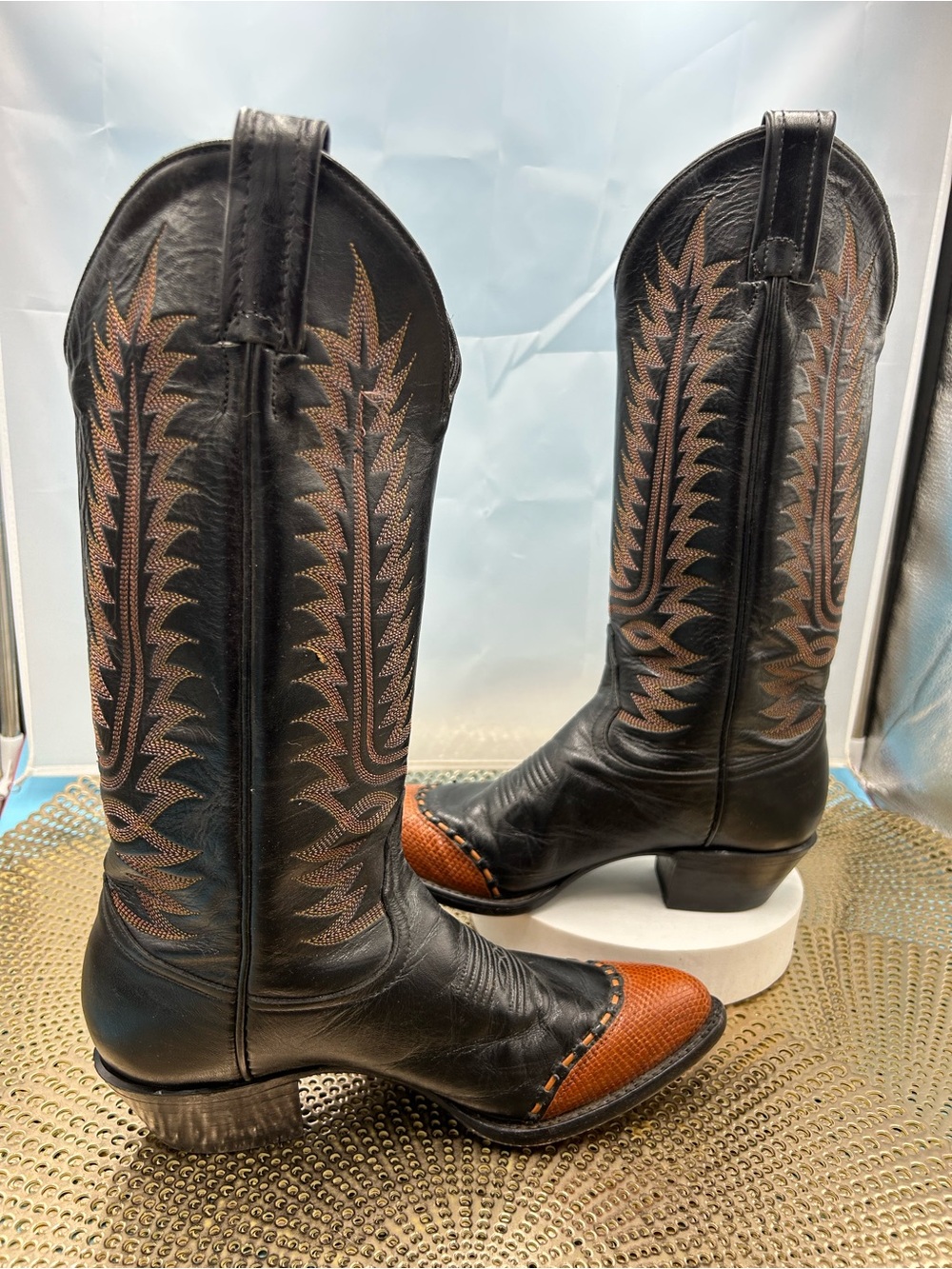Tony Lama women 5.5 vintage wing tip cowgirl boots